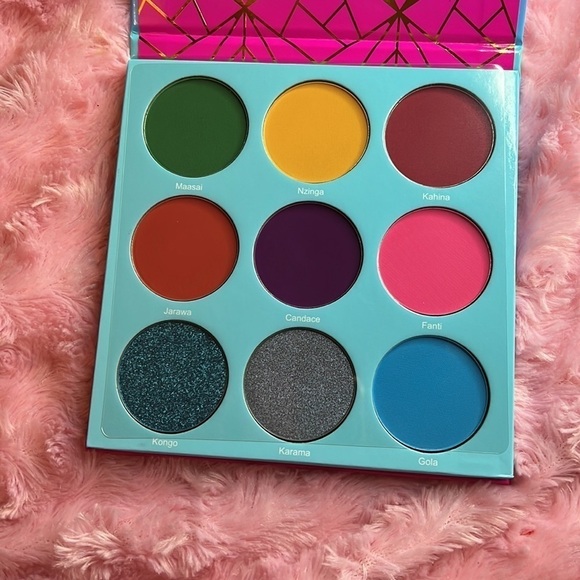 Juvia's Place The Warrior III Eyeshadow Palette - Picture 3 of 8